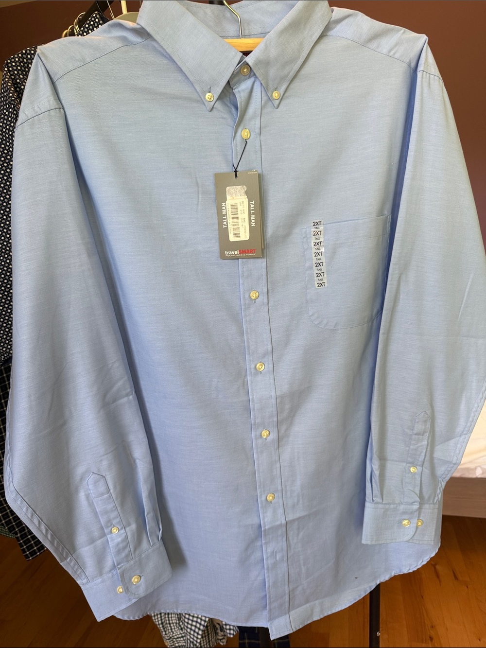 Roundtree & Yorke Solid Light Blue Button-Down Dress Shirt